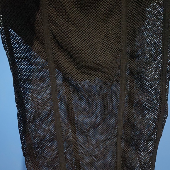 Fashion Nova mesh skirt - Picture 3 of 4